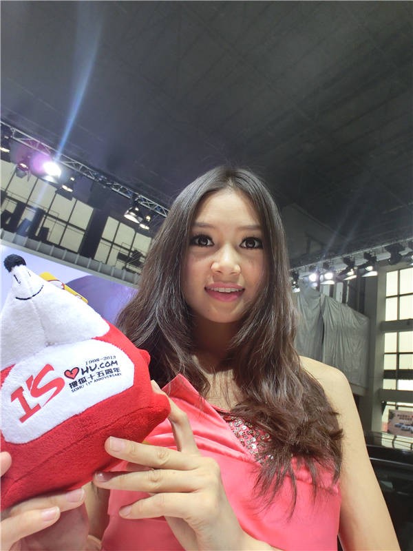 黄奕女儿韩国体验训练生