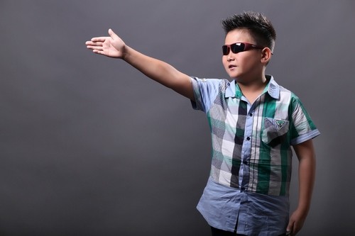 小盲童袁印《太阳心》推出 折翅天使展梦想丰翼