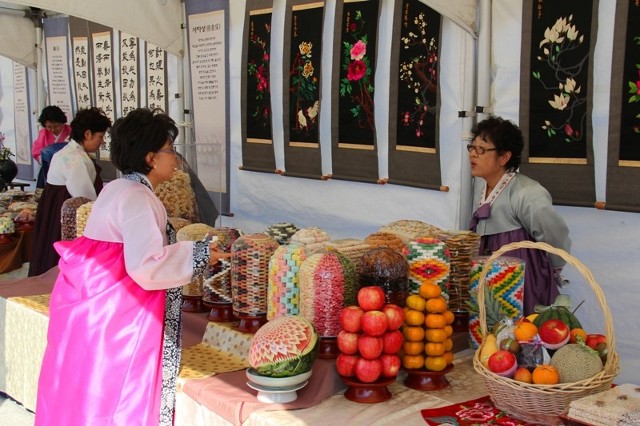 韩国举行"韩食节"庆祝活动(组图)