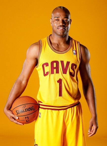 骑士大名单:欧文联手拜纳姆 老将杰克雄心勃勃