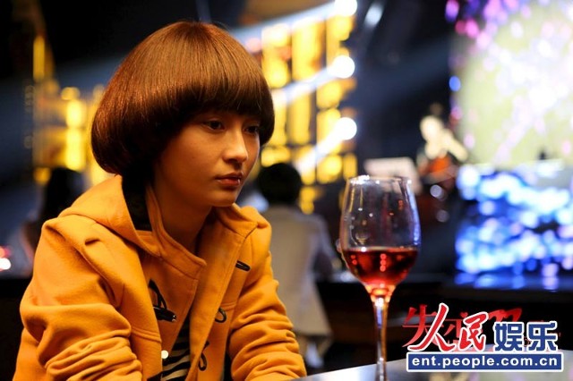 持续升级,所以魏依然和李可的百万新娘大案就呈现出了救命稻草的意义