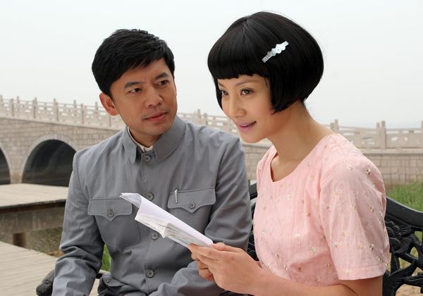 欧阳奋强执导《纯真岁月》 众星云集联手演绎