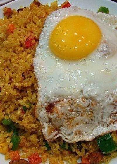 马来西亚槟城的炒饭