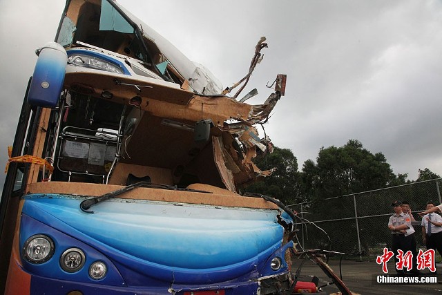 台湾导游两次遭遇陆客伤亡意外(组图)