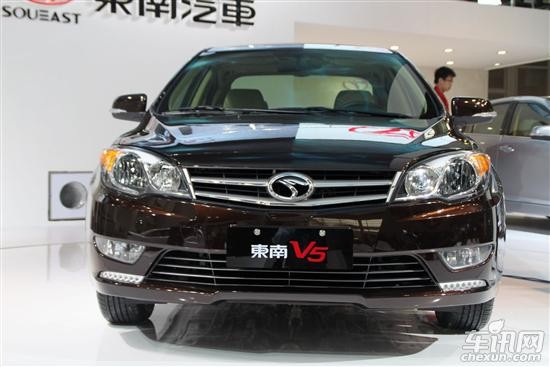 东南v5菱致9月上市 预售7.08-9.78万(组图)