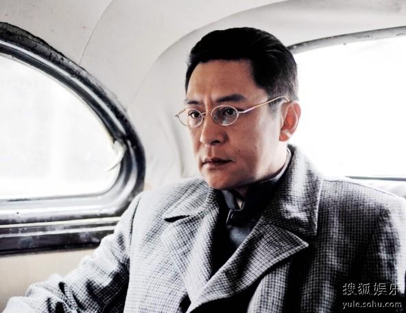 剧中讲叙蒋恺饰演的大哥魏国带领电视剧《闯关东》