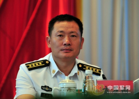 我军第十批护航编队举行誓师动员大会(1)(组图)
