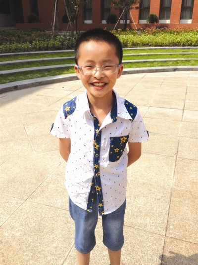 图为刘正威. 刘敏摄