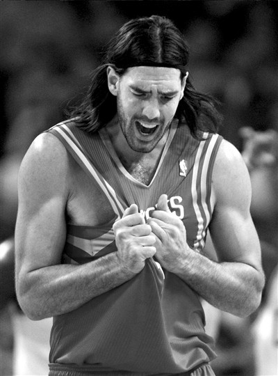 火箭特赦送走斯科拉(图)