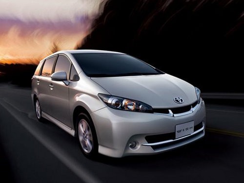 丰田wish小霸王优惠万元 济南赠三年盗抢险(组图)