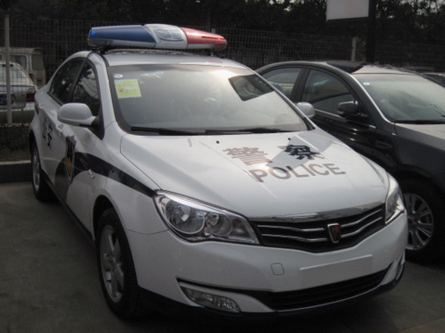 帅得拉轰的警车 尽在申蓉荣威350(组图)