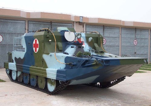 原文配图:中国国产两栖装甲救护车.