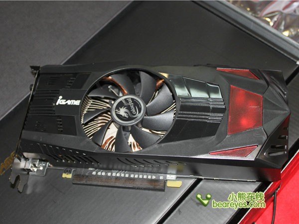 七彩虹 igame550ti 烈焰戰神u d5 1024m r50 顯卡