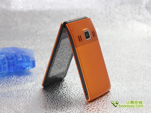 金属亚光 金立n77翻盖双卡手机仅1180(组图)