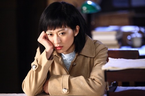 杨净如《暗花》变身"麻辣女记者"