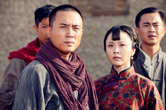 《雪狼谷》上演虐心恋 连奕名化身痴情种(组图)