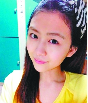 亚军:杨安琪 年龄:20岁 身高:172 体重:46kg 民族:汉 学历:本科