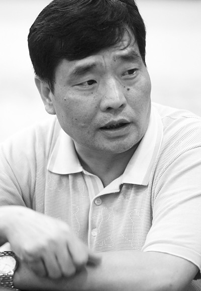 新闻 正文 武汉晚报读者评议会现场 姚峻 董永亮 陈文春 钱小军 魏