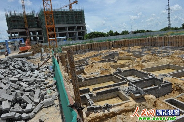 定安阳光巴洛克未批先建被叫停 开发商"喊冤"(组图)