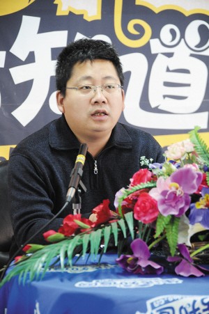 讲堂第14讲继续开讲,哈师大附中高二数学,语文,英语备课组组长张治宇