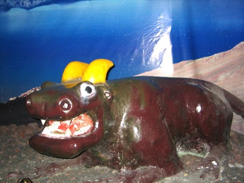 长春一大学生拍到疑似长白山天池"怪兽"照片(组图)