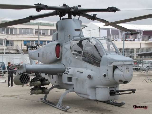 美海军陆战队的uh-1y超级休伊多用途直升机