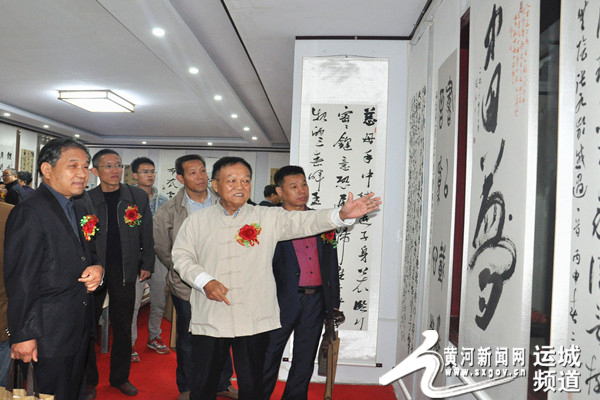 著名书法家王陆成功举办8周年书画艺术精品展