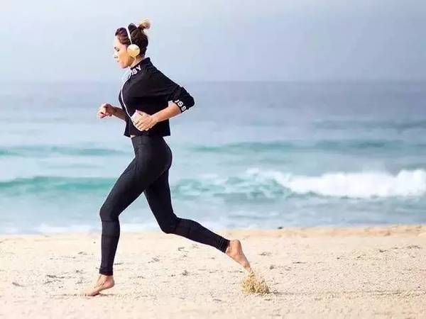 精致女人必备的10个生活习惯 你有几个?