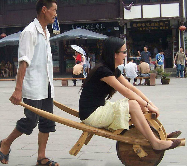 老汉推车最重要的一点是什么?是灵活机动!