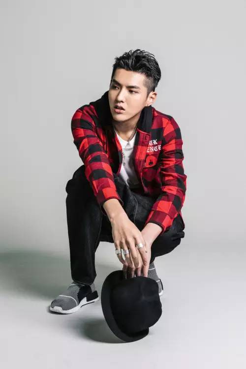 wear | 今天 咱们聊聊 刚成为i.t设计顾问的 吴亦凡