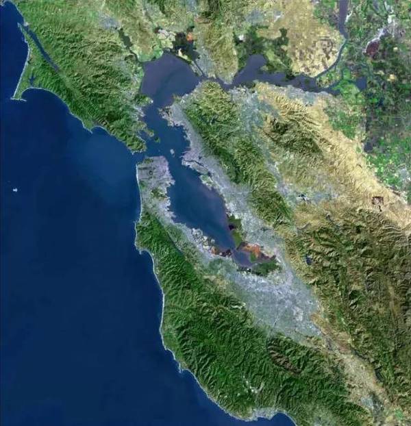 美国地质勘探局(usgs)卫星地图 灰色区域显示旧金山湾区高度城市化