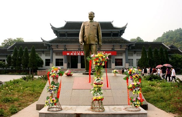 十大元帅贺龙将军故乡—张家界桑植县