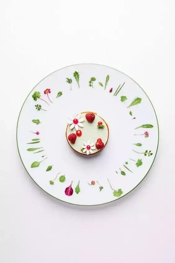 法式摆盘看起来那么高大上,其实也是有规律可循的