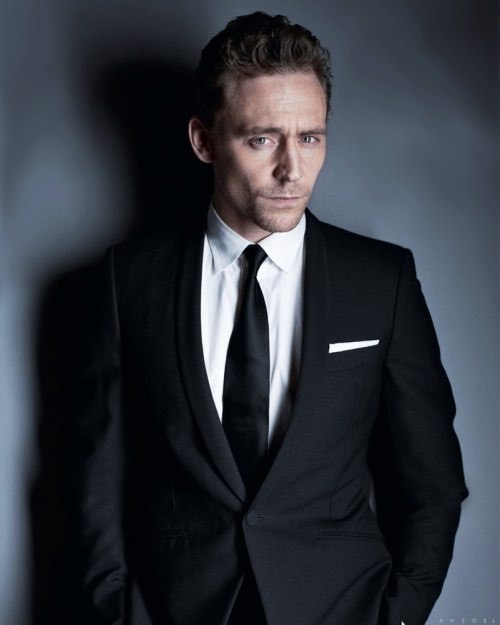 生为国王,我只求一个回报:坐在前排看着地球燃烧. – 洛基