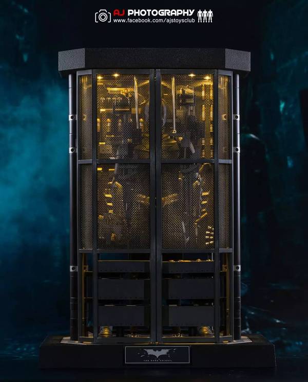 【开箱】科技美感可玩性高!蝙蝠侠格纳库高科技武器库小套