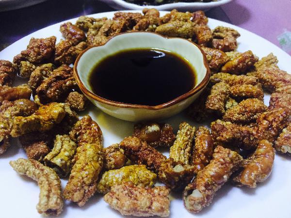 炸牛肠可是一道非常受欢迎的下酒神器,喜欢喝王家