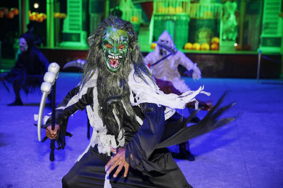 2016深圳万圣节:世界之窗"妖"你一起"鬼混"