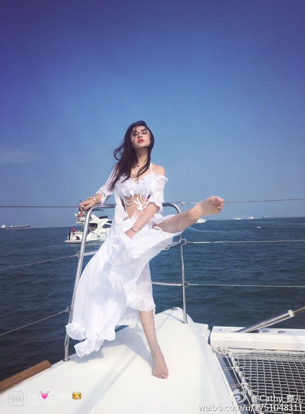 网红直播推广排行榜~地90后新晋演员 athy_霓儿