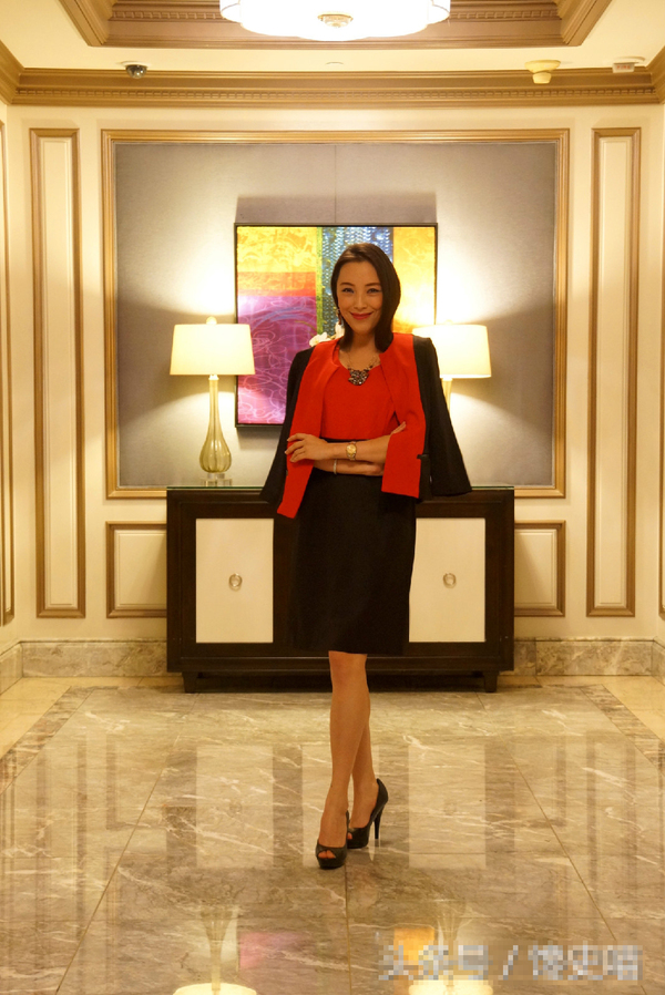 尹峰,出生于1970年9月,湖南省长沙人,香港国际翼咖啡美食传播有限公司