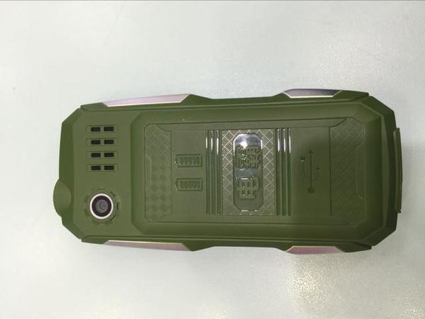 菲尔普斯山寨防水机?不,这是款能打电话的充电