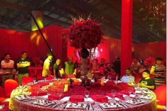 结婚刷屏的股神赵老哥是谁 八年一万倍是真是假 财经频道 手机搜狐