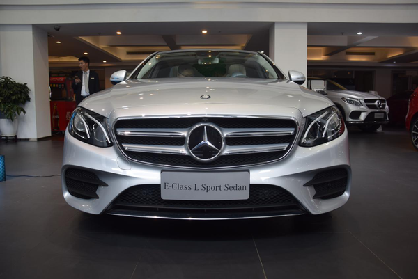 2017款北京奔驰e300 e200上市售46.68-49.98万