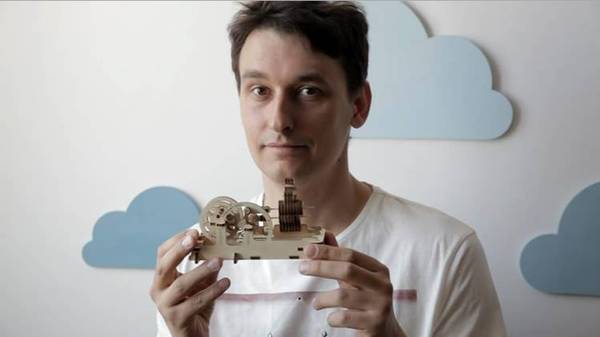 乌克兰公司推出世界最好玩的玩具,大人小孩都想要