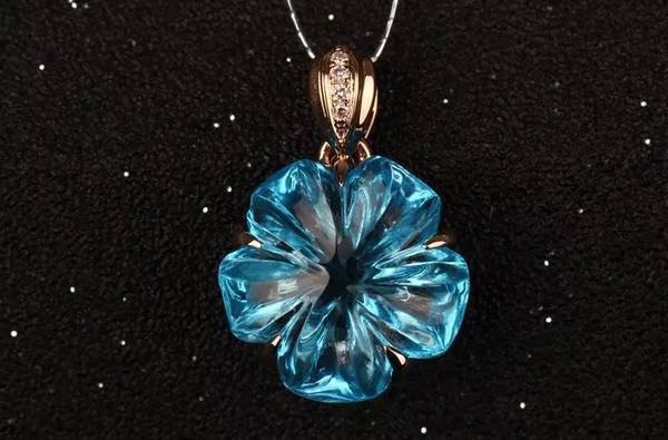 石榴石补血托帕石明目才知道这些宝石还能当药用 新闻频道 手机搜狐