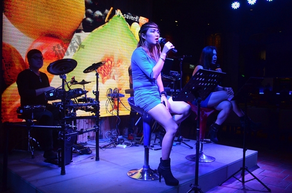 艳后音乐中餐吧 | 昔日神秘酒吧,如今美食龙虾