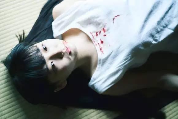 日本少女偶像面向大众筹钱,给自己的尸体拍写真!