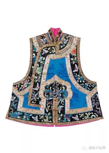 明清又有"坎肩","背心","马甲"及"十三太保"等名称.