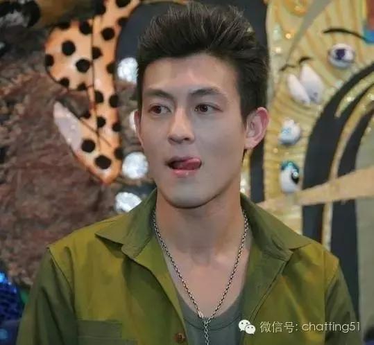 曾是街头混混 丑得令人过目不忘 得影帝甘当配角 新闻频道 手机搜狐