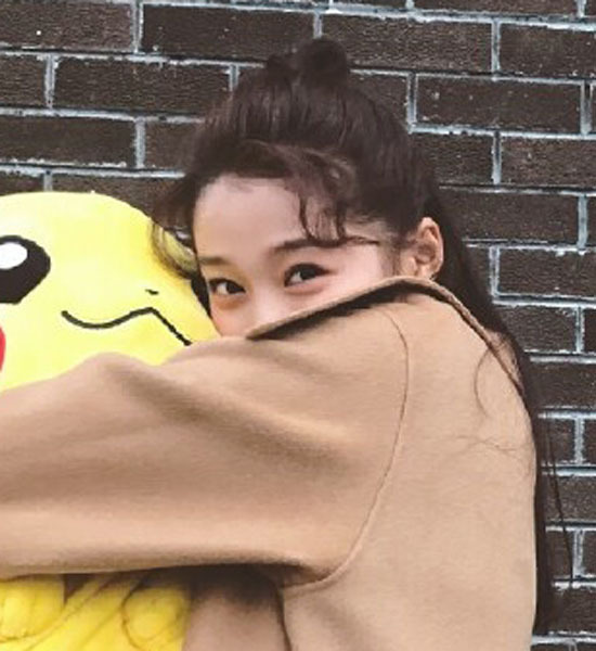 关晓彤刘海儿真可爱!尹恩惠的很漂亮,你也可以