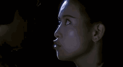 《白发魔女传》里美色不输林青霞